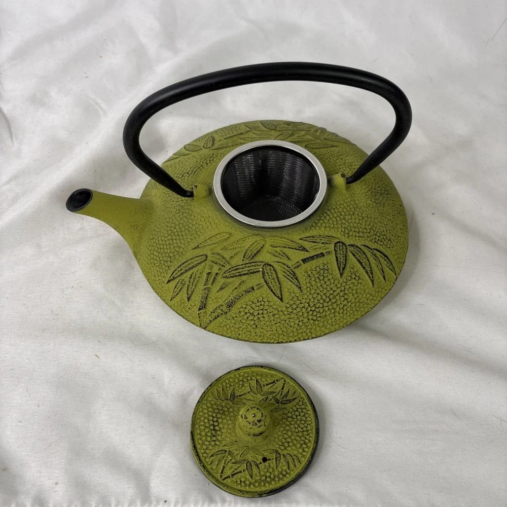 Unity Cast Iron Green Tea Pot Japanese Tetsubin Old Dutch Raised Bamboo Design